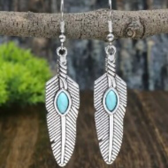 2 pairs! Unisex Retro Feather Design Earrings Turquoise Vintage, Tribal, Boho - Picture 2 of 5
